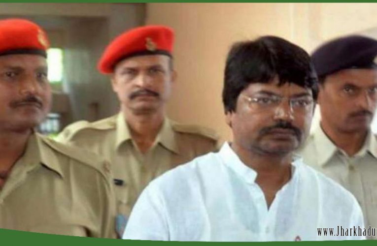 पूर्व मंत्री योगेंद्र साव दो मुकदमों में सबूतों के अभाव में बरी..